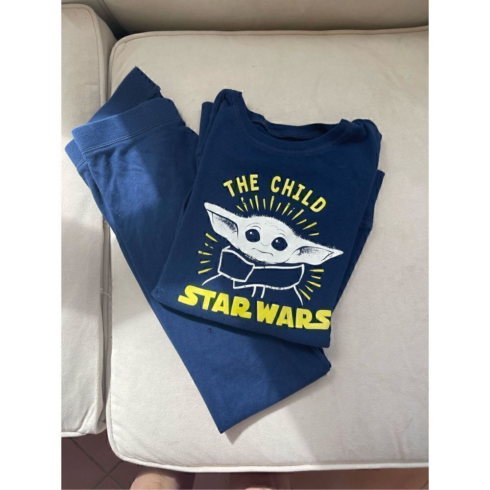 Gap Kids Star Wars Mandalorian the Child pajamas, size 14, super soft